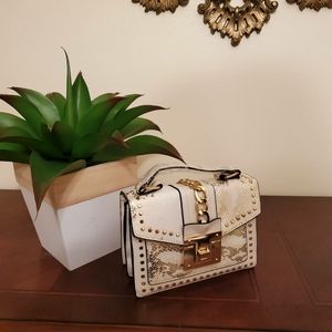 Ivory and Gold snakeskin pattern purse